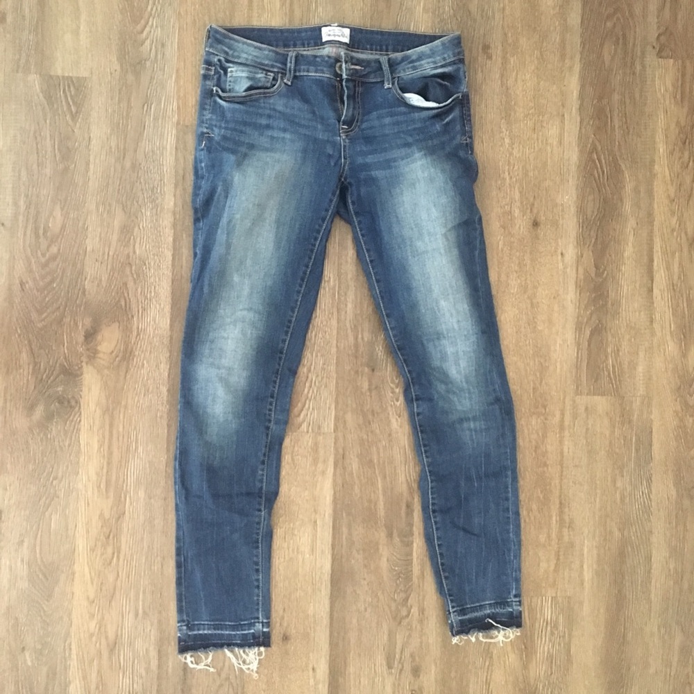 Cutoff skinny jeans size 7/8